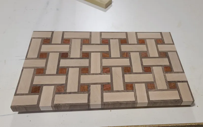 Basket Weave Cutting Board — detail photo 11