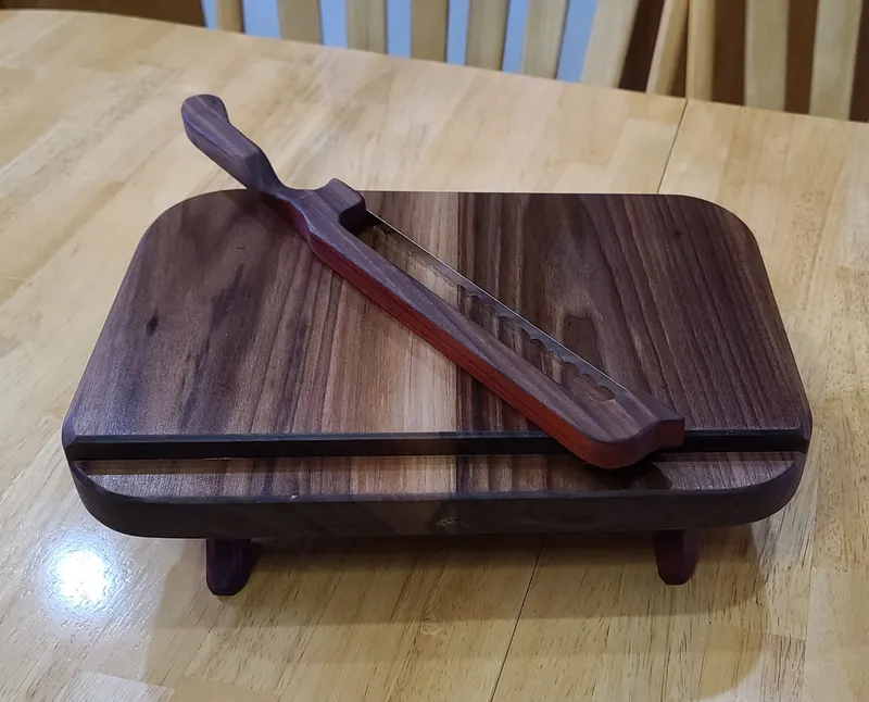 Bread Board and Knife Set — detail photo 2