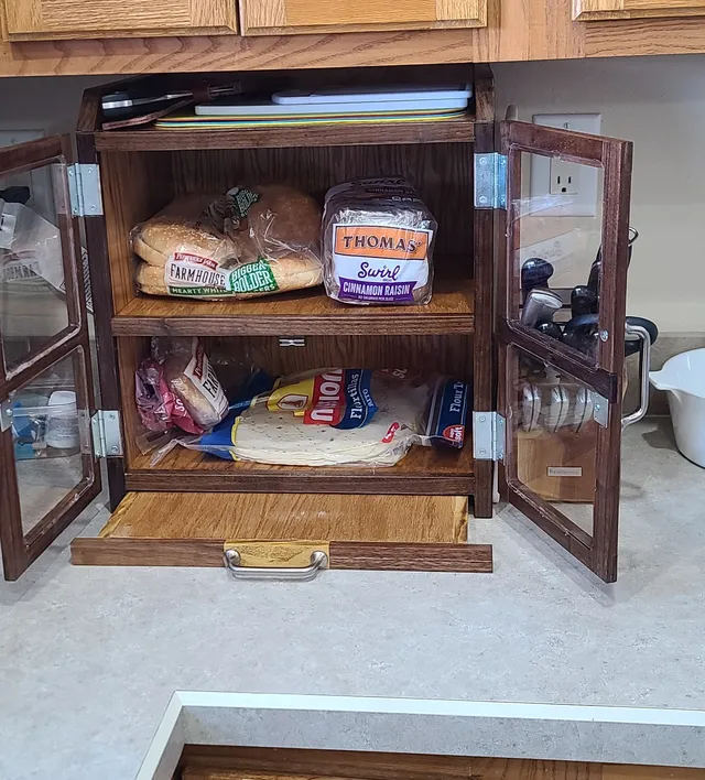 Breadbox — custom woodworking project