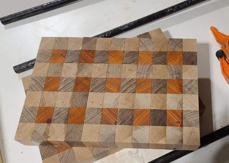 Plaid Cutting Board — detail photo 2