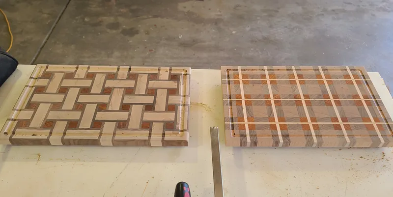 Plaid Cutting Board — detail photo 6
