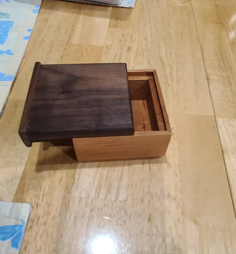 Ring Box — detail photo 2