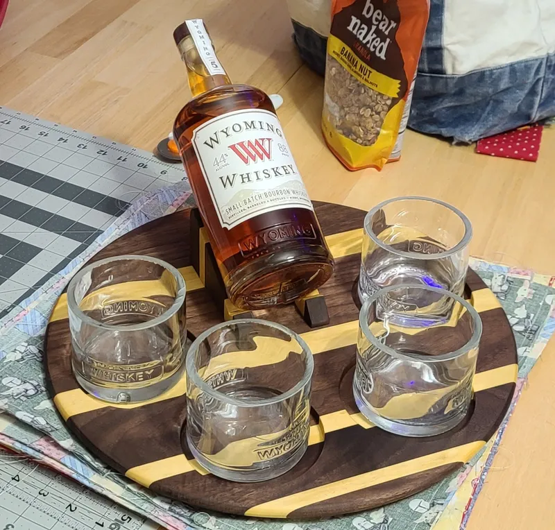 Whiskey Board — detail photo 24