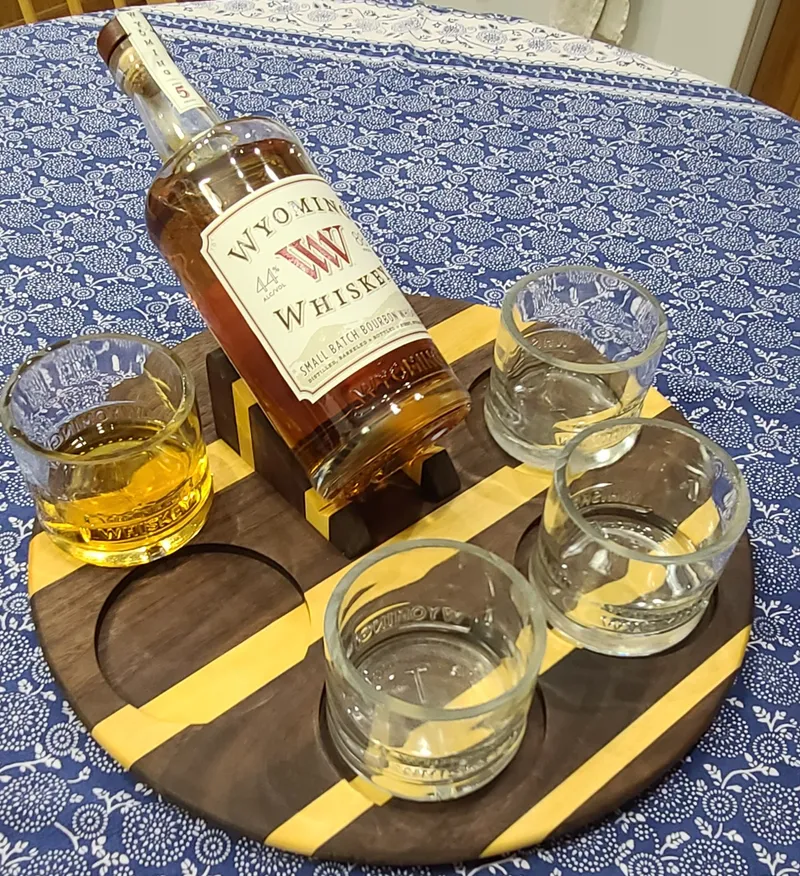 Whiskey Board — detail photo 31