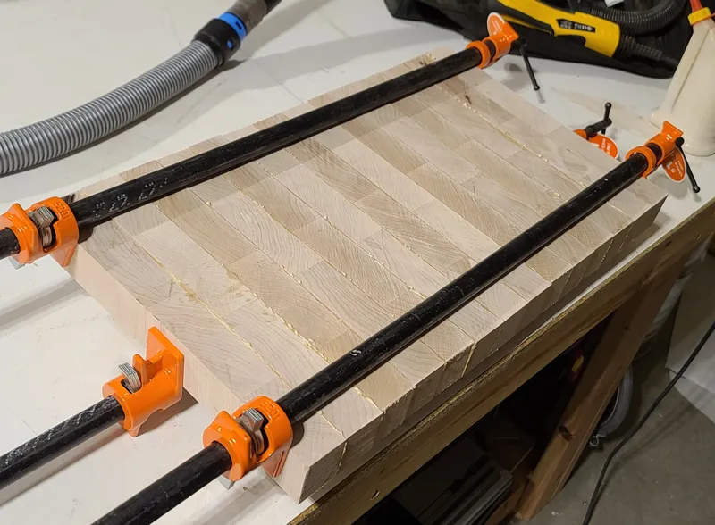 XL Maple Cutting Board — detail photo 2
