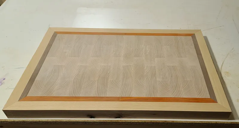 XL Maple Cutting Board — detail photo 4